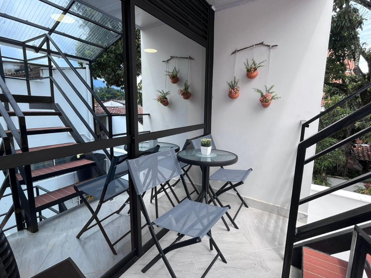 Edificio Santamarta Guest house *