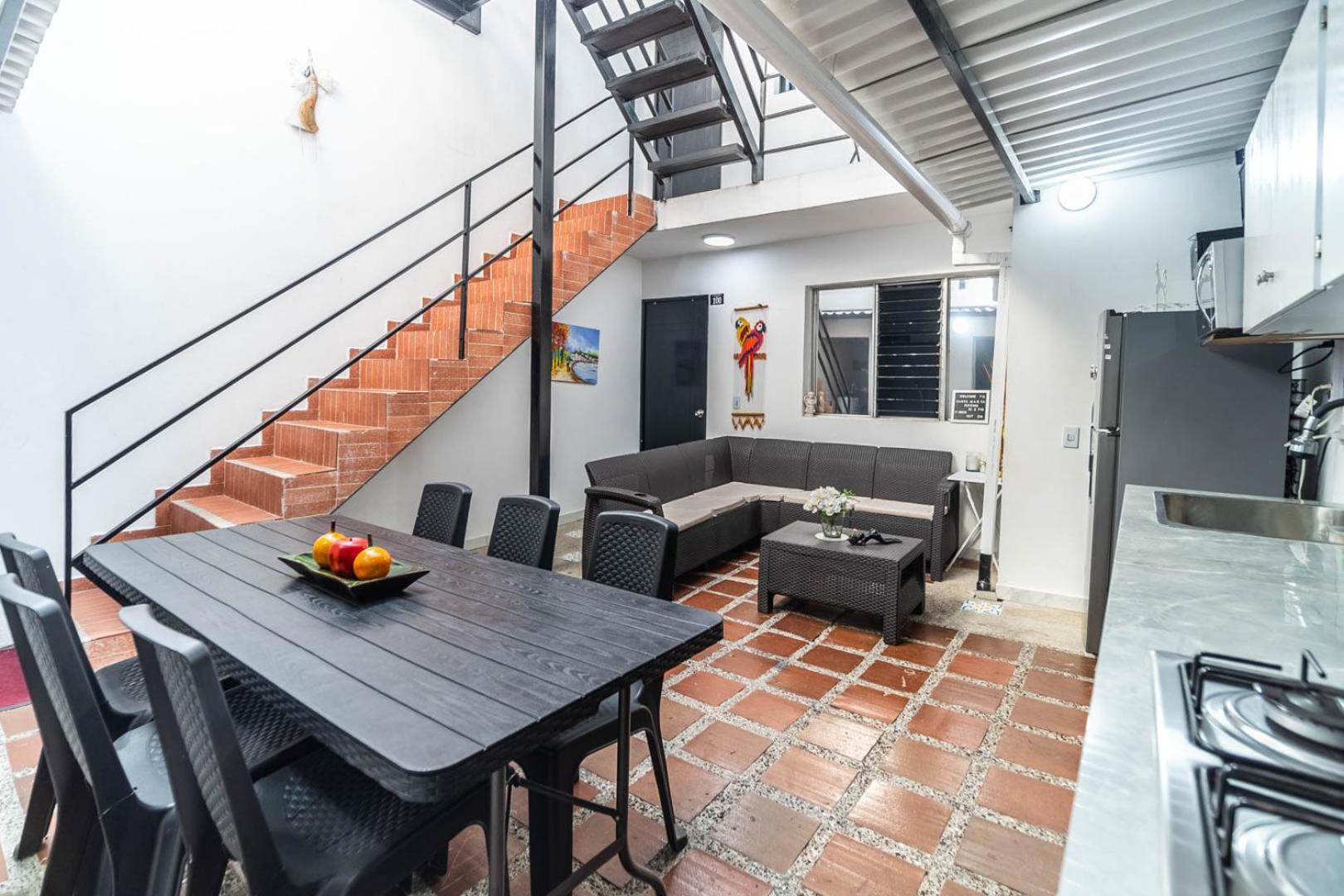 Edificio Santamarta Guest house