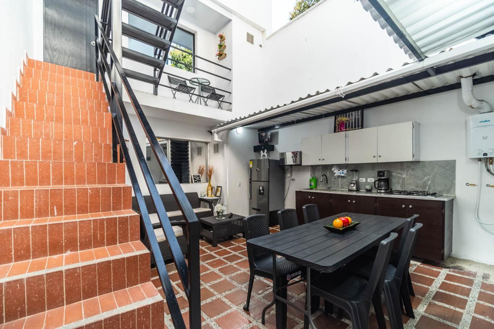 Edificio Santamarta Guest house Medellin