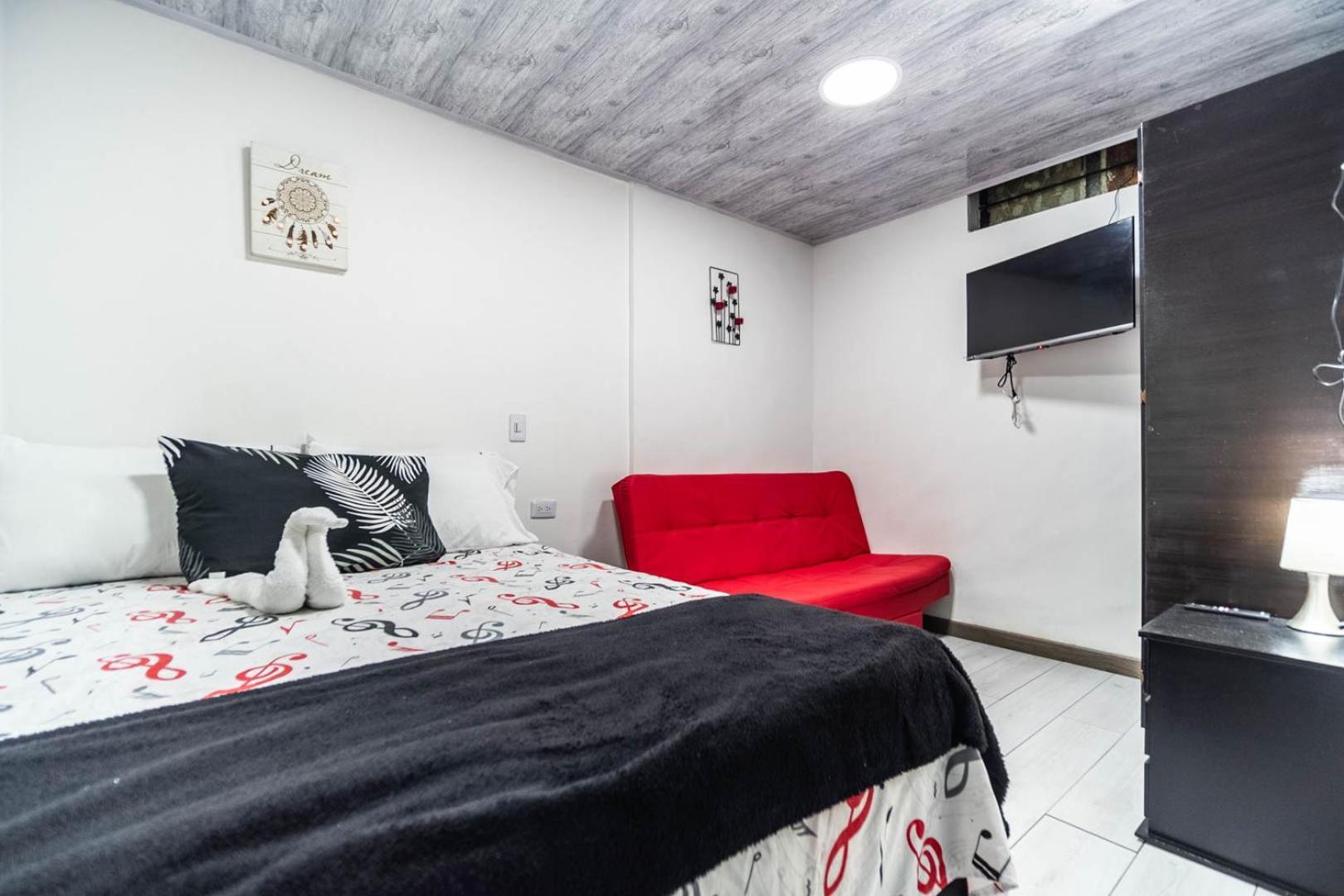 Edificio Santamarta Guest house