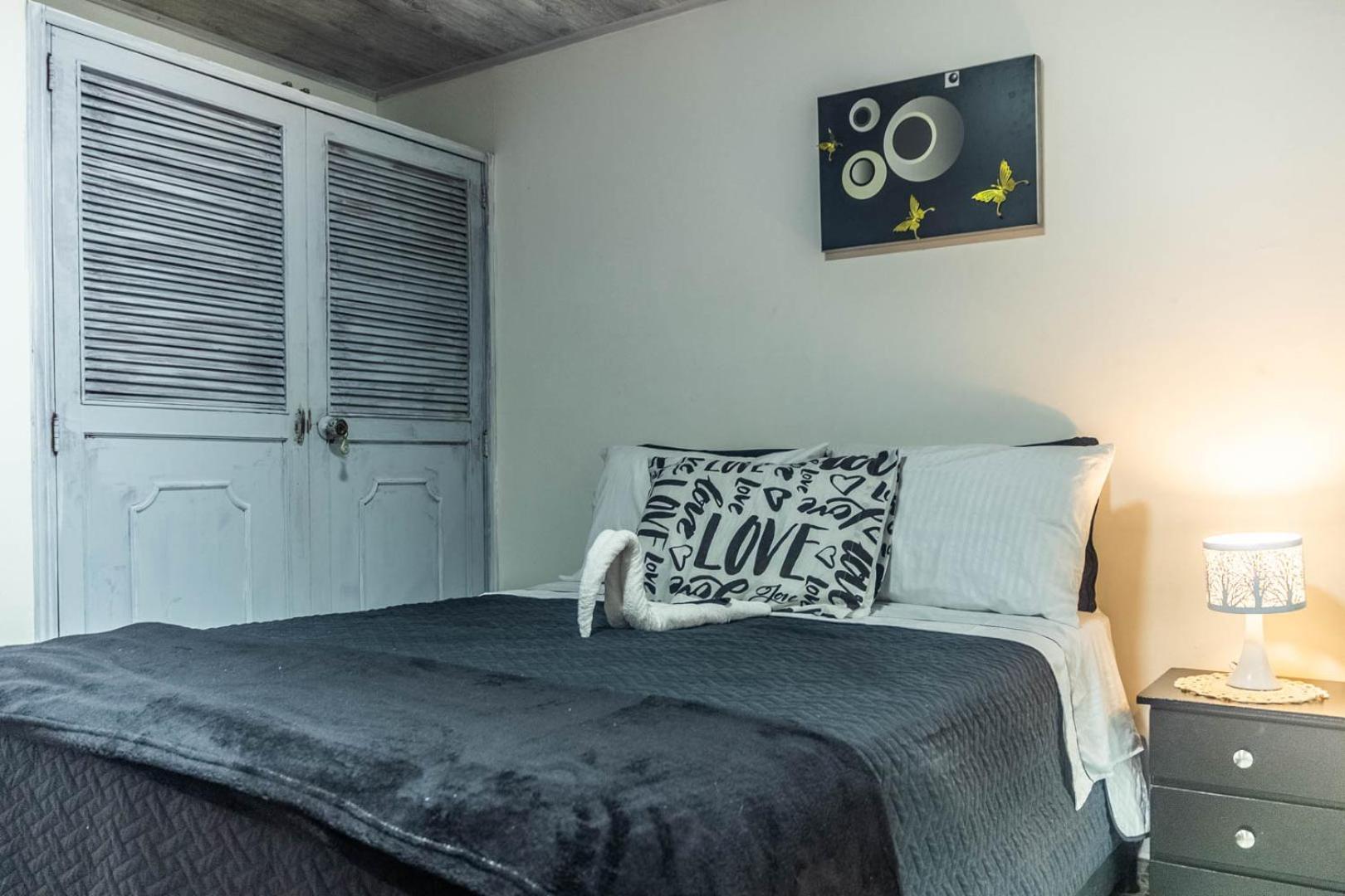Edificio Santamarta Guest house *